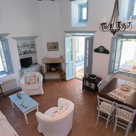 Holiday home Chora Villas 1 &2 *