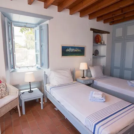 Chora Villas 1 &2 Holiday home *