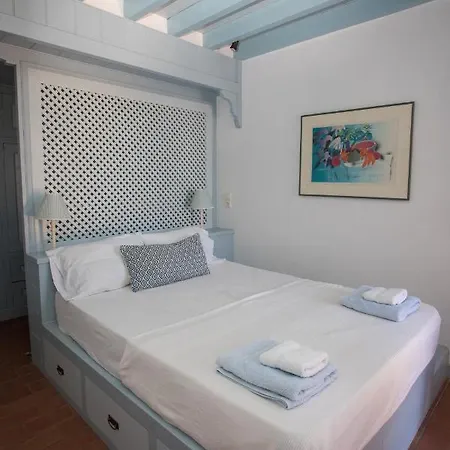 Holiday home Chora Villas 1 &2 *