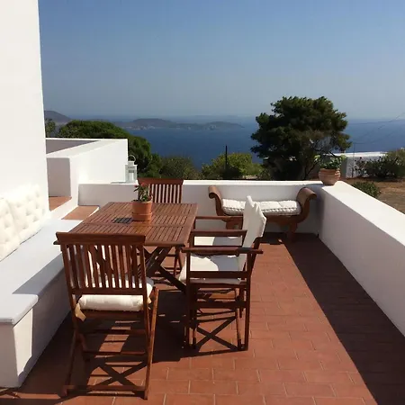Chora Villas 1 &2 펜션